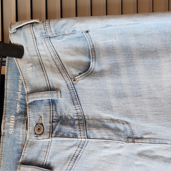 New York & Company Soho Jeans Super High Straight Cut - Picture 7 of 16